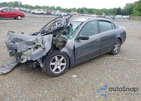 2006 Nissan Altima 2.5 S from USA, damaged, VIN 1N4AL11DX6C152383